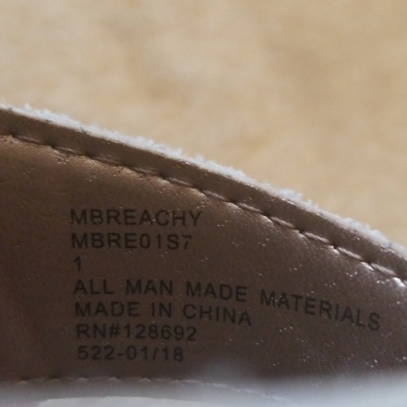 Girls sandals - Picture 3 of 4